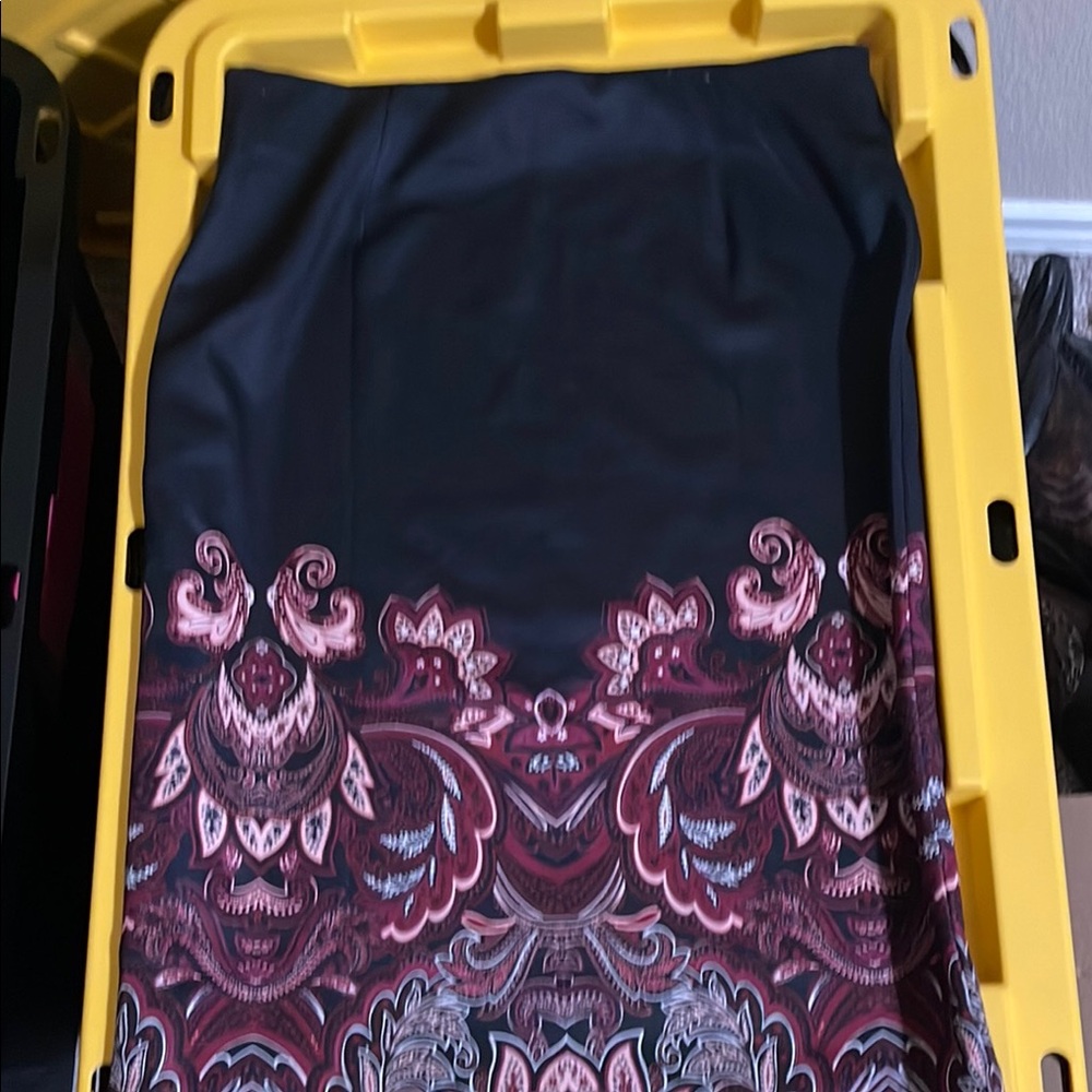 Elegant Black and Burgundy Patterned Skirt